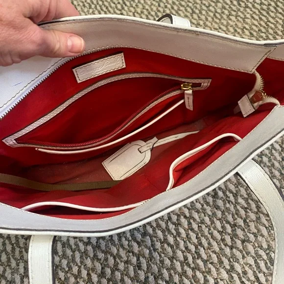 Dooney & Bourke White Tote Bag - Picture 3 of 8